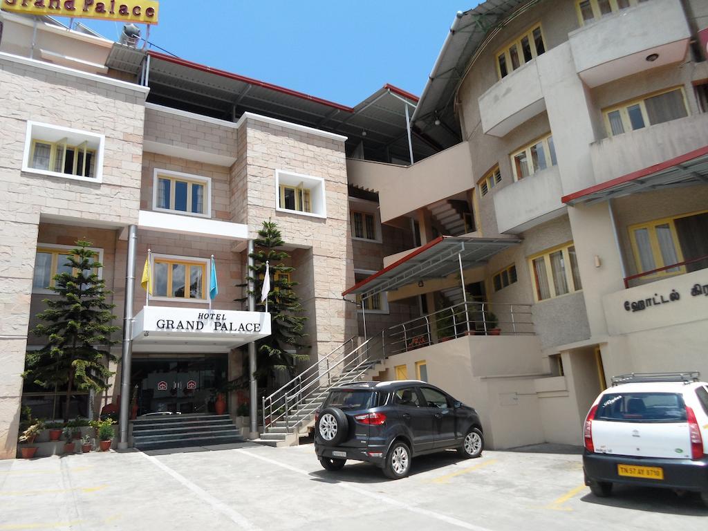 Hotel Grand Palace Kodaikanal Exterior photo